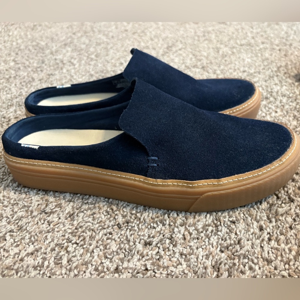 TOMS Classic Dark Blue Canvas Shoes